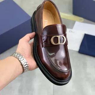 Dior ब्राउन ब्लैक ग्लॉसी पेटेंट लेदर CD-Logo बकल लूफर