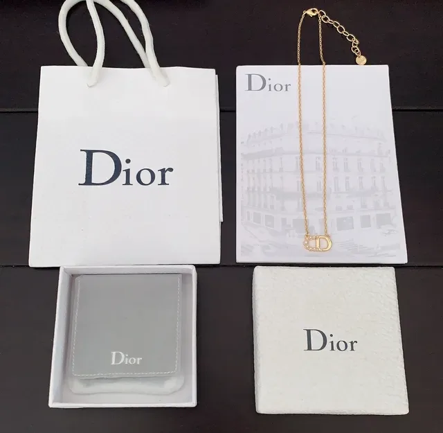 Dior Gold White Chain D-Shaped Pendant Necklace 4