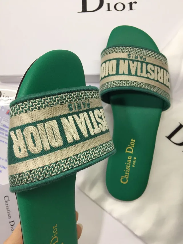 Dior Verde Bege Largo Tricotado Logo Cinto Letra Revertida Chinelos 2
