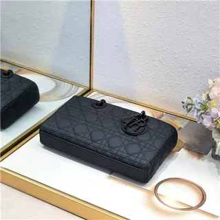 ডায়োর লেডি কালো কোয়িল্টেড ক্যানেজ টপ-হ্যান্ডেল হ্যান্ডব্যাগ 6