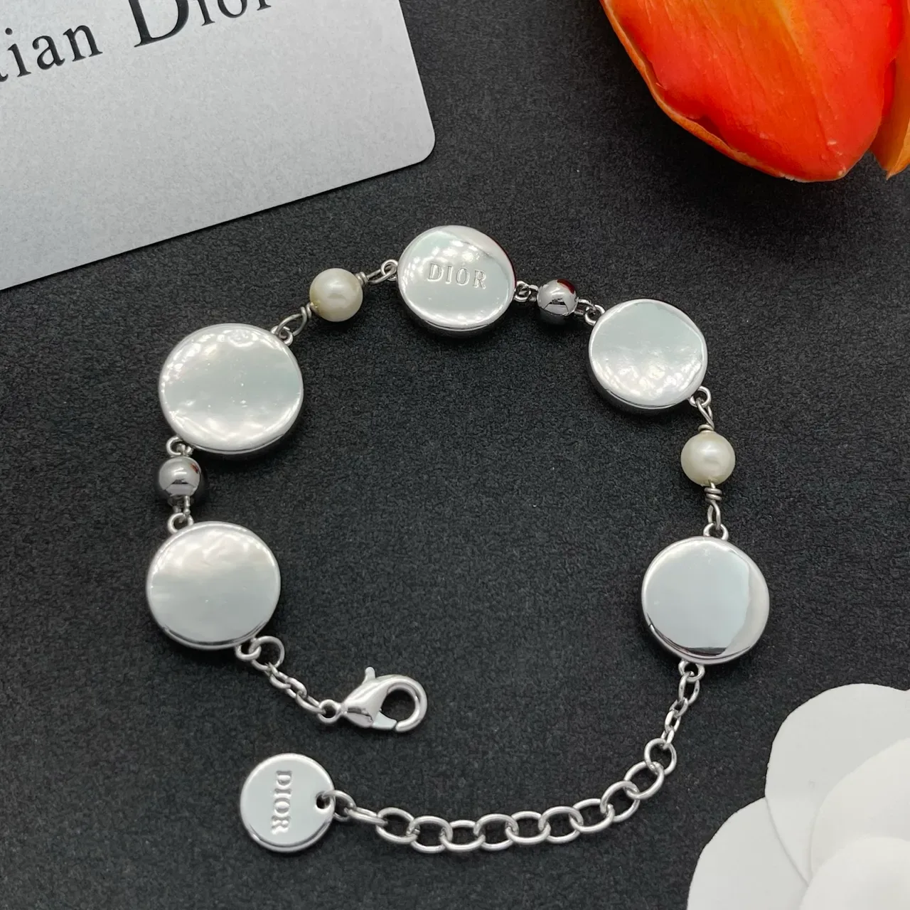 Dior Lucky Charms Multi-Charm Bracelet Argenté Mère-de-Perle et Perle 4