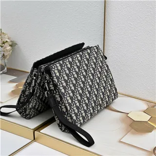 Dior Oblique Sac de poignet en cuir noir monogrammé structuré rectangulaire silhouette 24