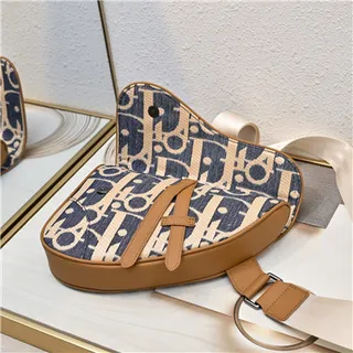 Dior Saddle Navy Beige Monogrammed Canvas Tan Leather Trim 马鞍包 5