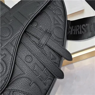 Dior Saddle Navy Beige Monogrammed Canvas Tan Leather Trim 马鞍包 23