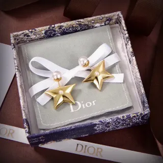 Dior Star Pearl 金色耳环