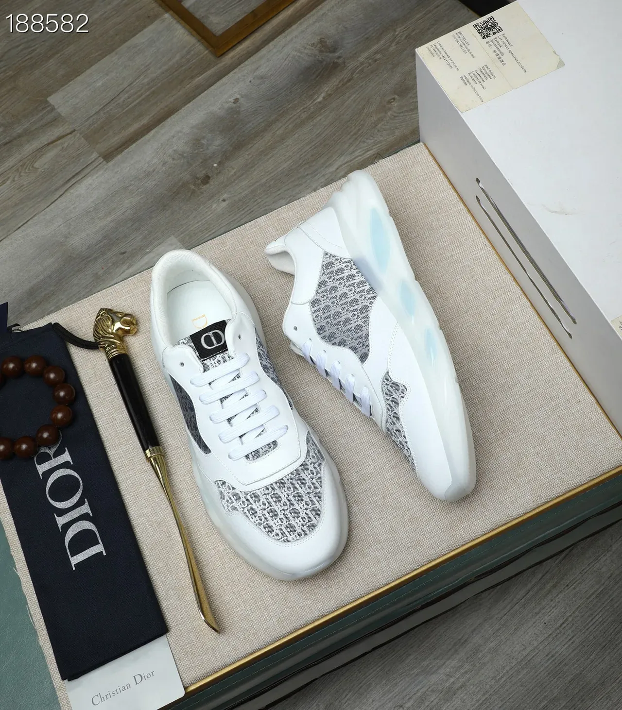Dior White Gray Chunky Sole Oblique Monogram Mesh Lifestyle Sneakers 8