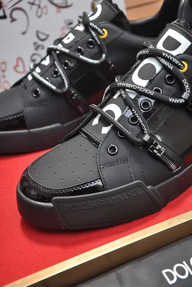 Dolce & Gabbana Defender Noir Blanc semelle plateforme épaisse cuir perforé embout doigt chaussures lifestyle 3