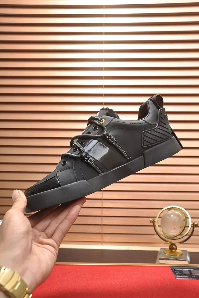 Dolce & Gabbana Defender Noir Blanc semelle plateforme épaisse cuir perforé embout doigt chaussures lifestyle 6
