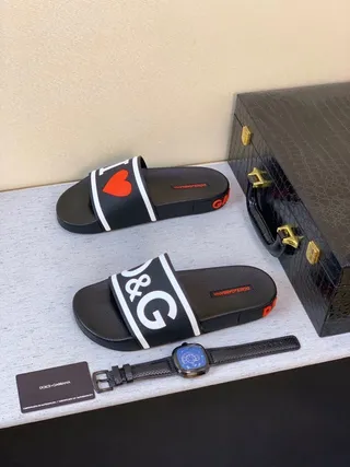 Dolce & Gabbana Slides con impressão de logo preto branco alça sola de borracha moldada chinelos 8