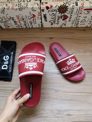 Dolce & Gabbana Sangle logo pantoufles rouges 3