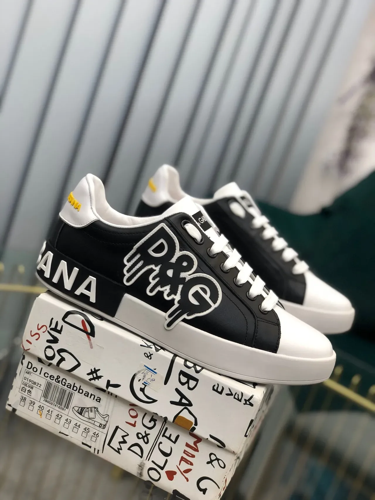 Dolce & Gabbana Portofino Noir Blanc Graphique Logo Appliqué Cuir Bicolore Partie Supérieure Sneakers Lifestyle 7
