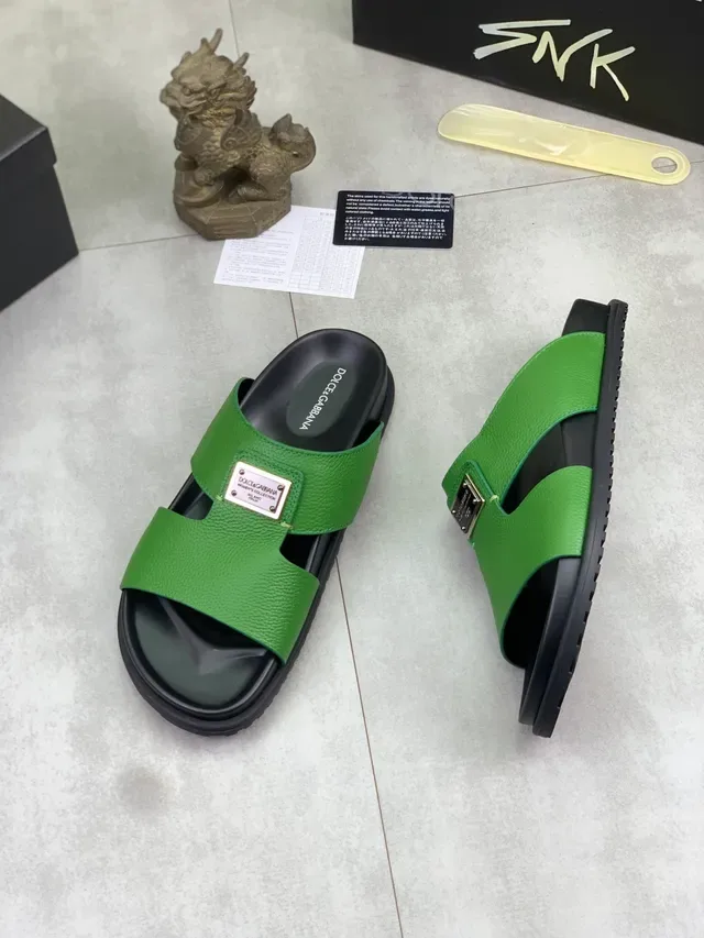 Dolce & Gabbana Portofino Sandálias de couro verde granulado 5