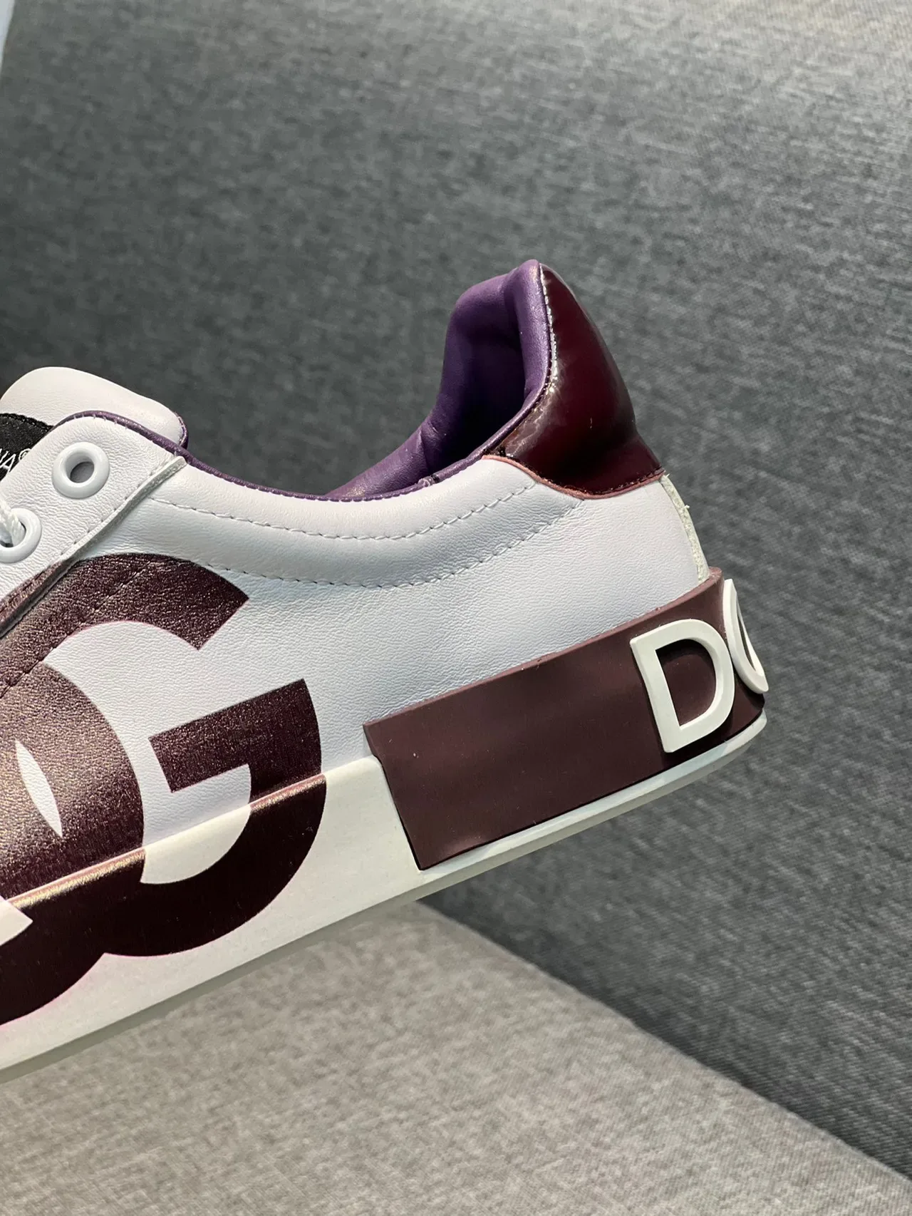Dolce & Gabbana White and Purple DG Logo Lifestyle Sneakers 9