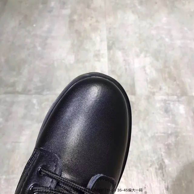 Dr. Martens 1460 Bordeaux Bottes Martin en Cuir Lisse 7