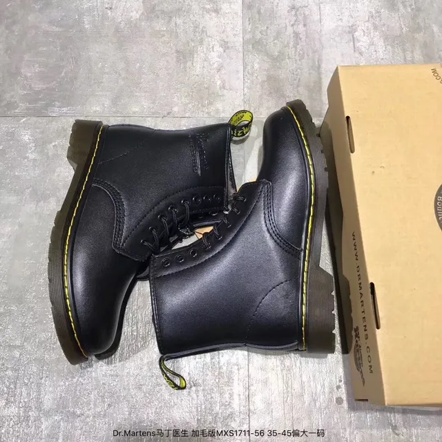 Dr. Martens 1460 Bordeaux Bottes Martin en Cuir Lisse 9