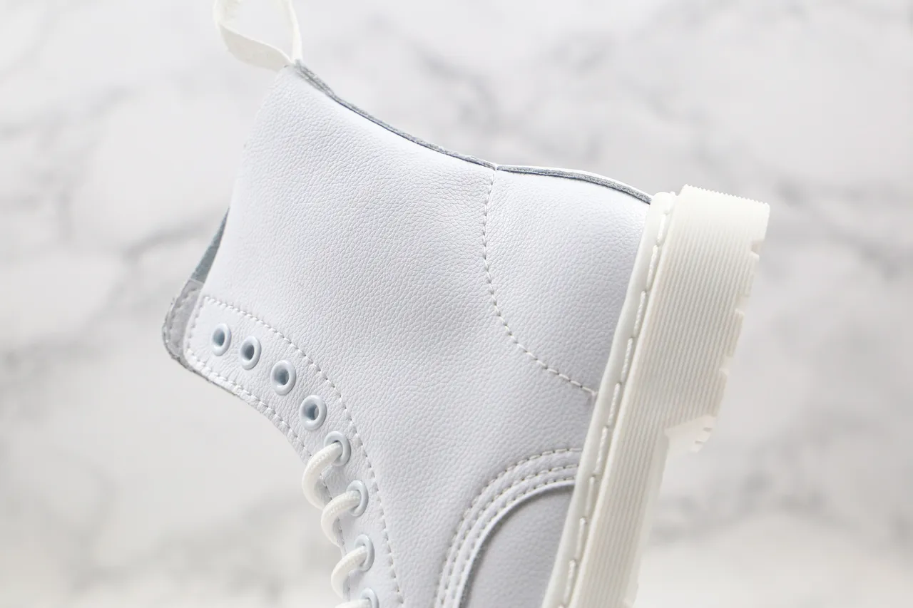 Dr. Martens 1460 White Smooth Leather-Like Upper 8-Eyelet Lace-Up Martin Boots 6