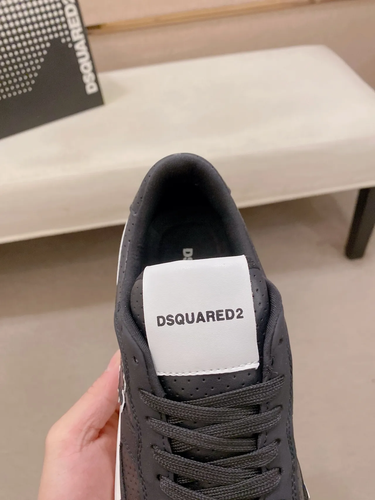 Dsquared2 ICON ছিদ্রযুক্ত ম্যাপেল পাতা চংকি স্নিকার 4
