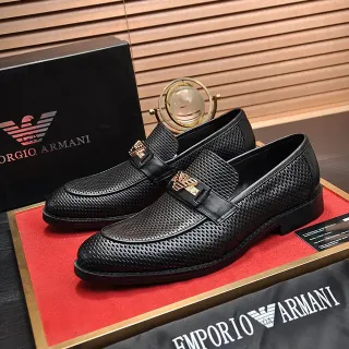 Emporio Armani Noir Or Cuir Perforé Boucle Métal Aigle Loafer