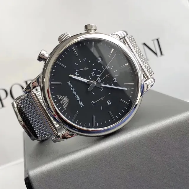 Emporio Armani Chronographe Cadran noir Bracelet maille argentée Montre mécanique 9