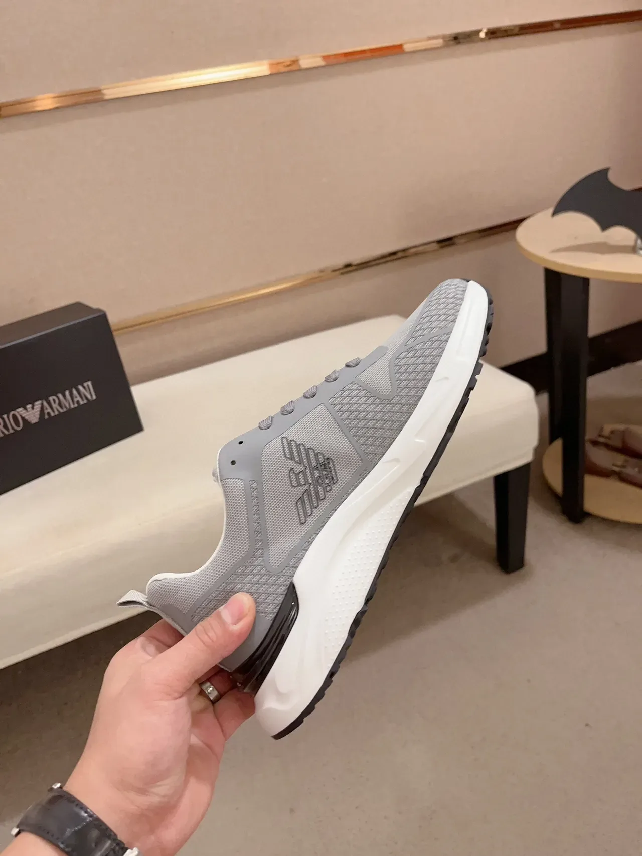 Emporio Armani EA Run Gris Blanc upper en maille et synthétique semelle sculptée baskets lifestyle 5