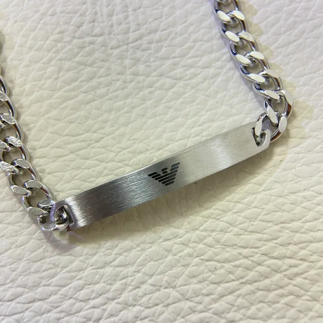 Emporio Armani Logotipo de Águia Corrente Curb Pulseira ID 4