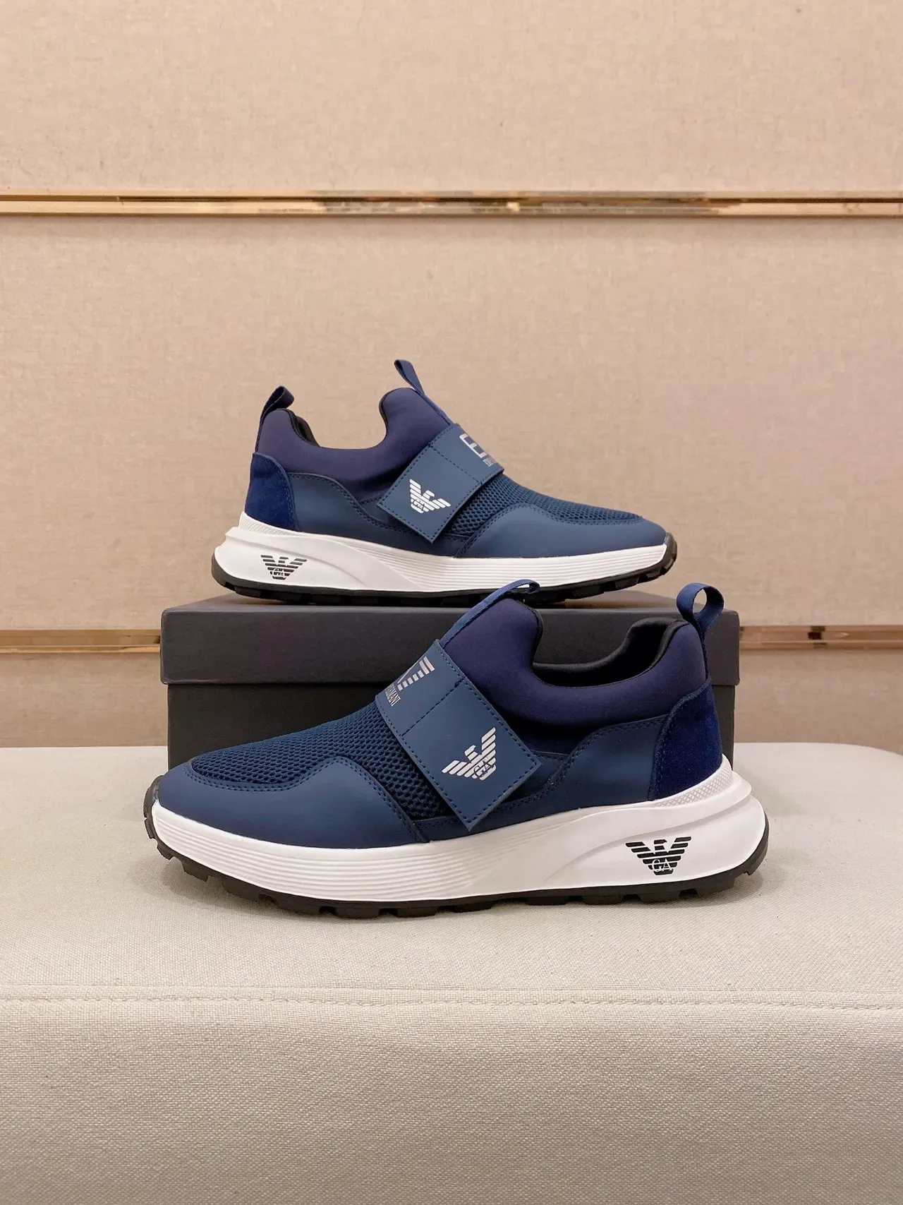 Emporio Armani Chaussures Lifestyle Bleu Marine Slip-On 7