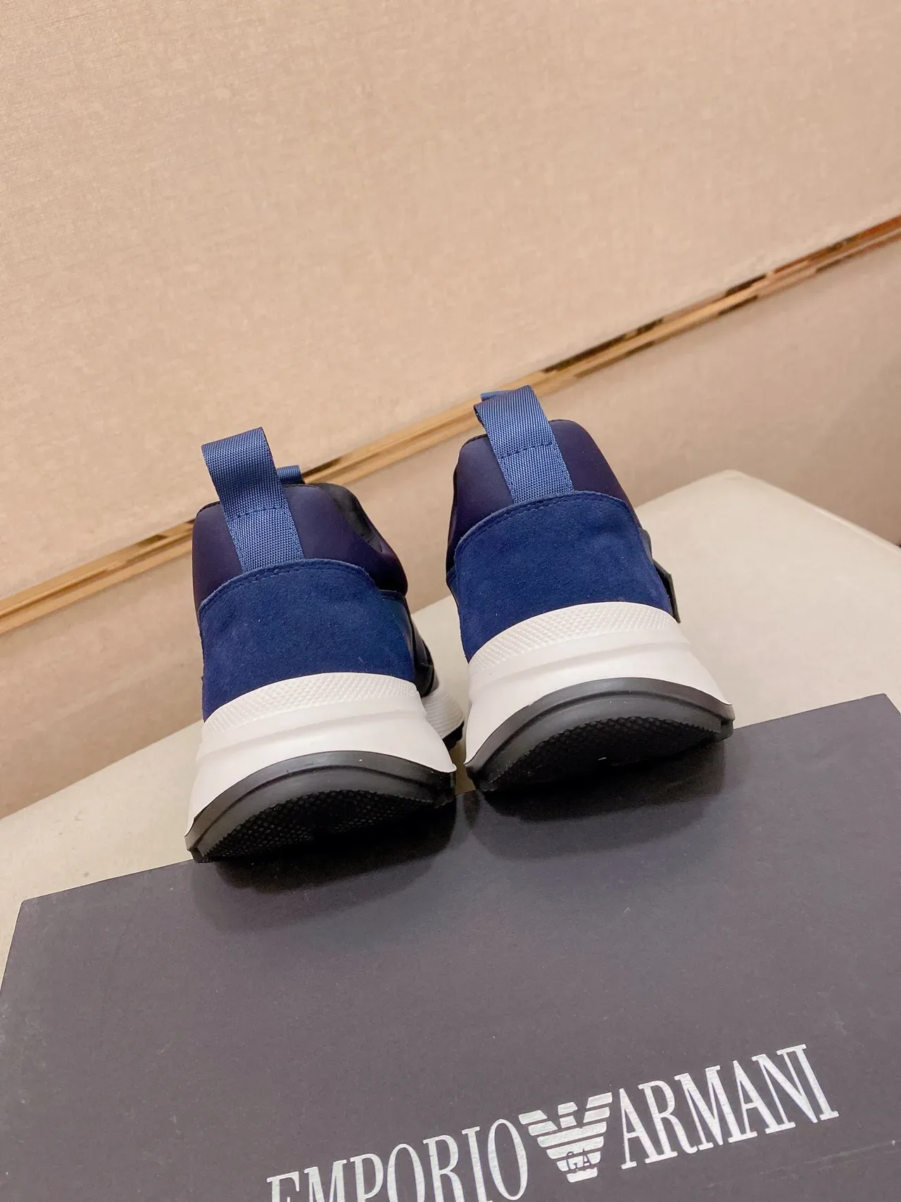 Emporio Armani Chaussures Lifestyle Bleu Marine Slip-On 8