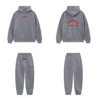 Fear of God Essentials Gris Rojo Relaxed Fit Sudadera Fleece Heather