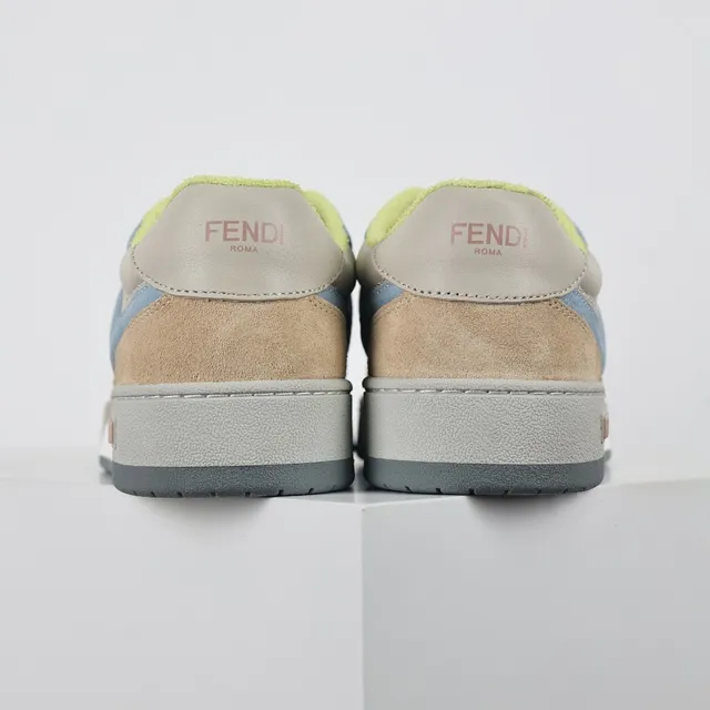 Fendi Beige et Bleu Empeigne en Daim et Cuir superposés Oversized FF Logo Panel Lifestyle Sneakers 8