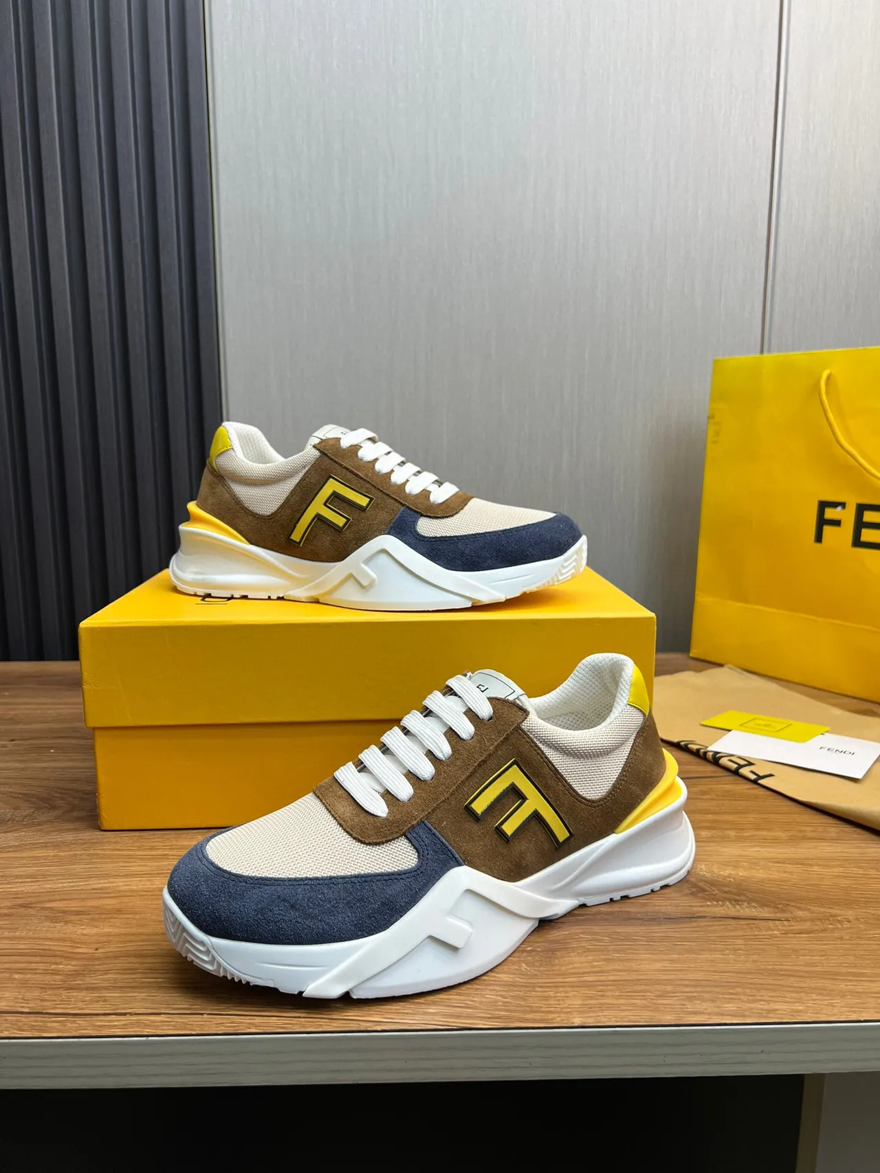 Fendi Marrom Marine Sola Esculturada Mista Suede-Mesh-Nubuck Parte Superior Tênis Chunky 4