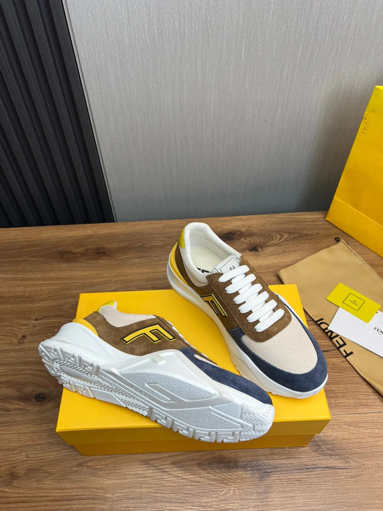Fendi Marrom Marine Sola Esculturada Mista Suede-Mesh-Nubuck Parte Superior Tênis Chunky 6