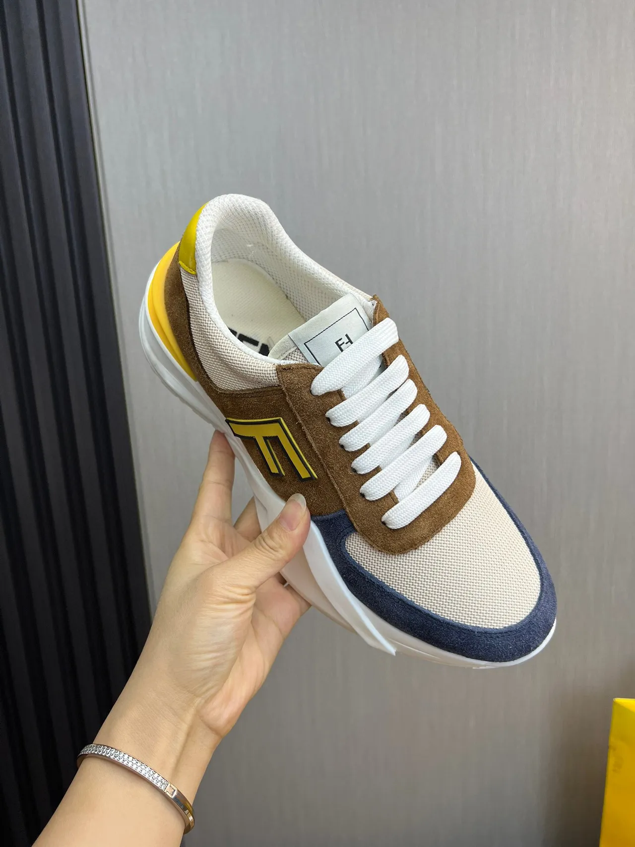 Fendi Marrom Marine Sola Esculturada Mista Suede-Mesh-Nubuck Parte Superior Tênis Chunky 8