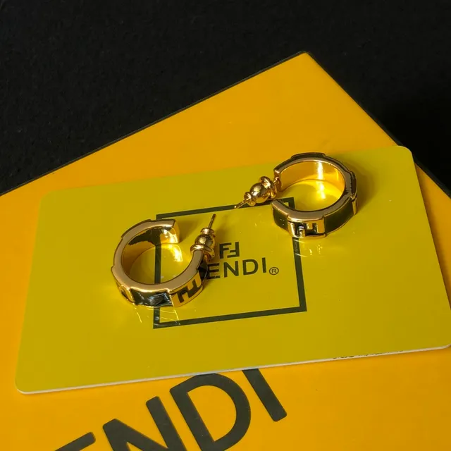Fendi FF Logo Brincos de Aro com Inlay de Dourado e Preto 5