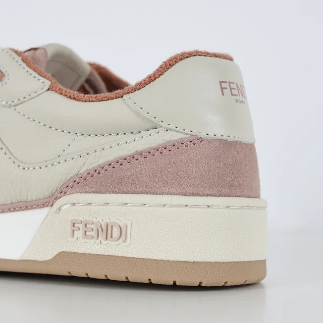 Fendi Lifestyle Sneaker وردي بيج طبقات سويد و جلد أعلى مبطن كولار أحذية أسلوب حياة 4