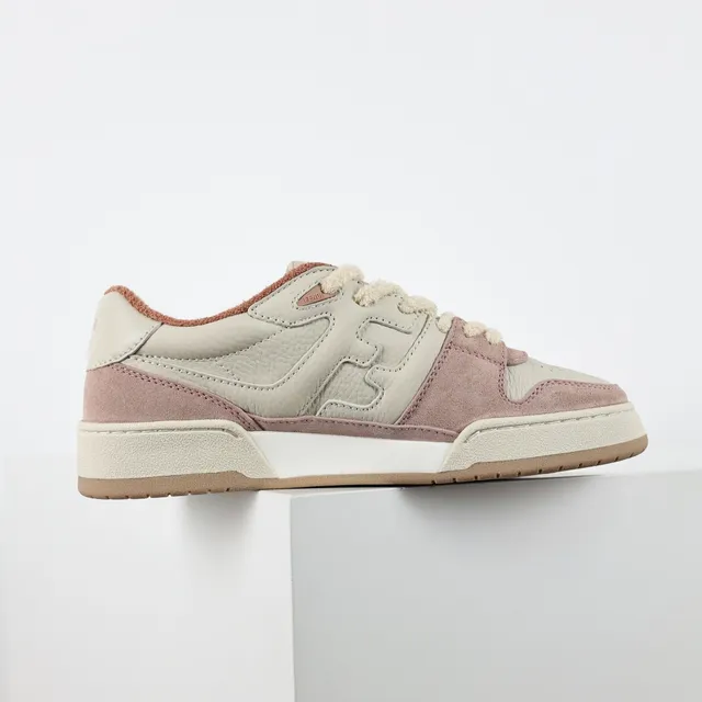 Fendi Lifestyle Sneaker وردي بيج طبقات سويد و جلد أعلى مبطن كولار أحذية أسلوب حياة 7