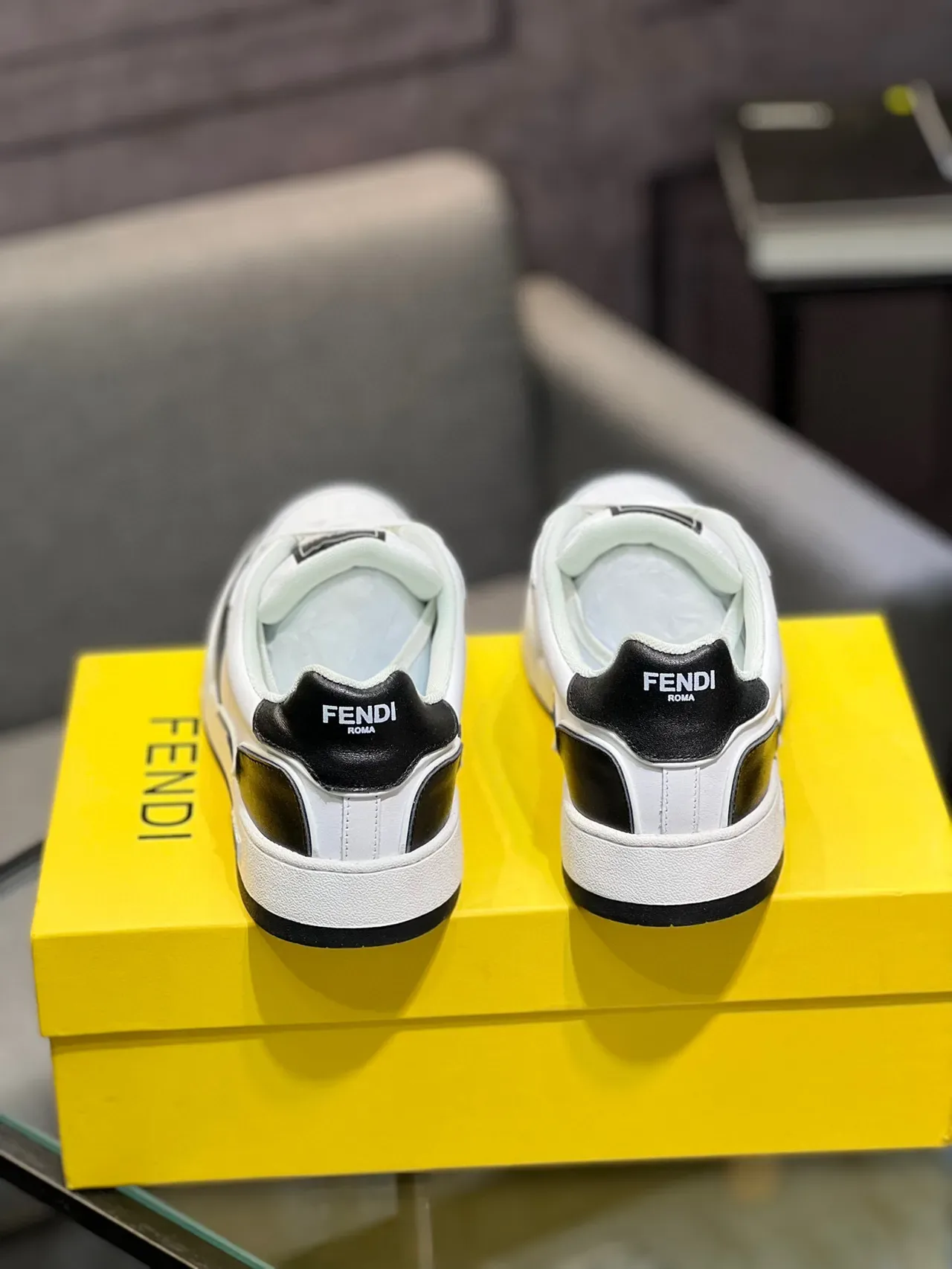 Fendi White Black Low-Top Two-Tone Sneakers 4