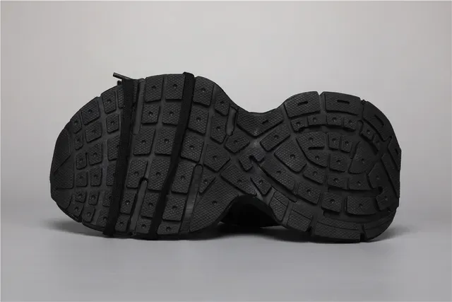 All Black Chunky Runner Sneakers 6