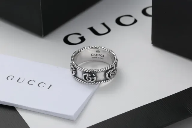 Antiqued Silver Scroll Motif Rope-Edge Ring 8