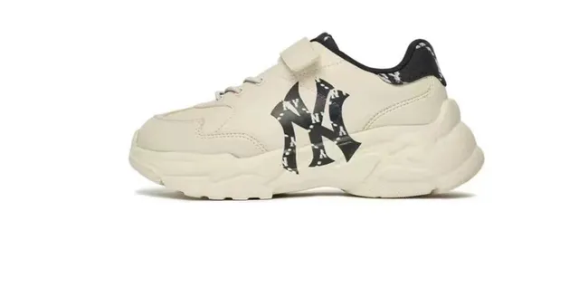 Beige Black Oversized Sole Dual Lace-and-Strap Closure Chunky Sneakers 3