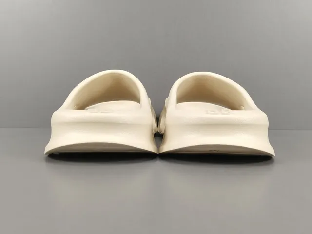 Beige Monolithic Molded Sculpted Sole Slippers 13