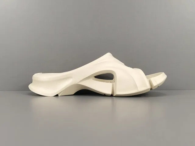 Beige Monolithic Molded Sculpted Sole Slippers 15