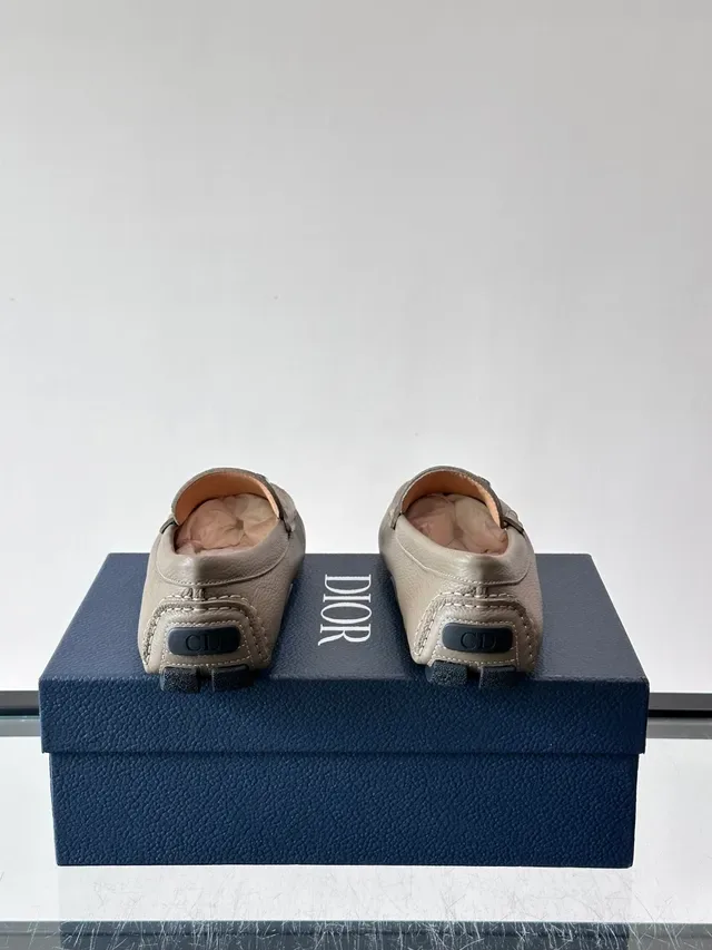 Beige Pebbled Leather Buckle Strap Loafers 3