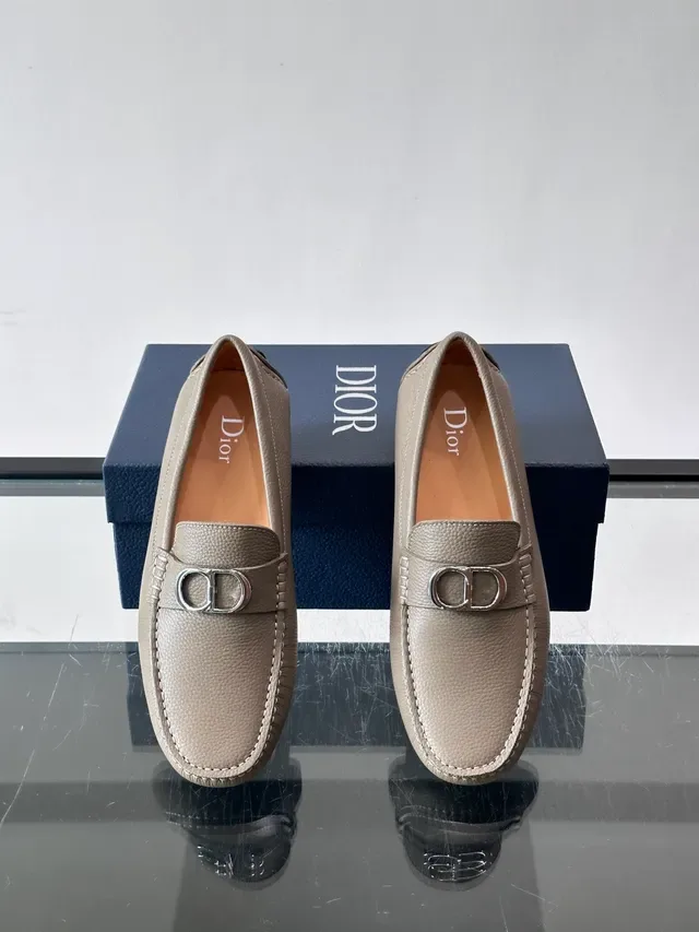 Beige Pebbled Leather Buckle Strap Loafers 4