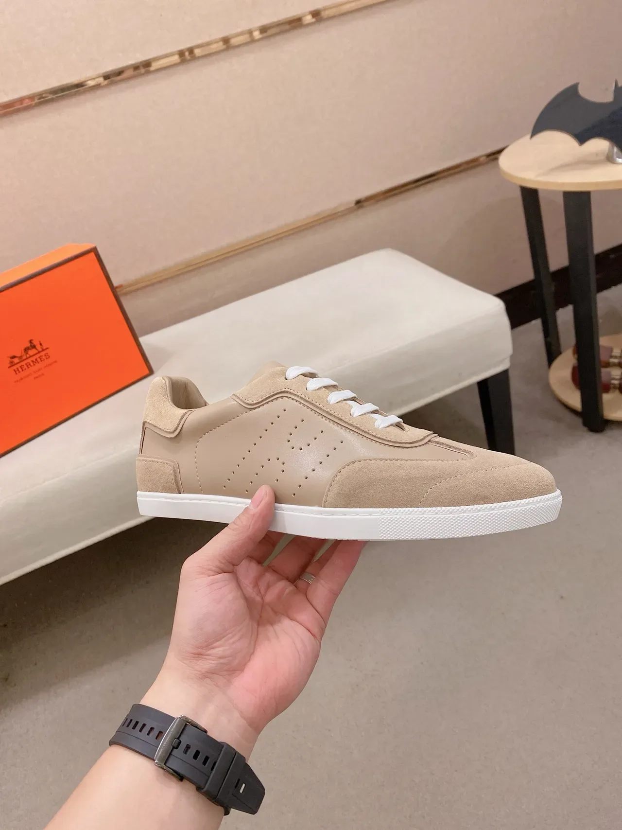 Beige Suede and Leather Panelled Low-Top Lifestyle Sneaker 5
