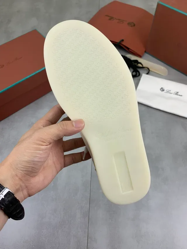 Beige White Leather Upper Ribbed Knit Collar Sneakers 2