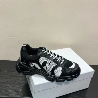 Zapatillas chunky gráficas negro y blanco