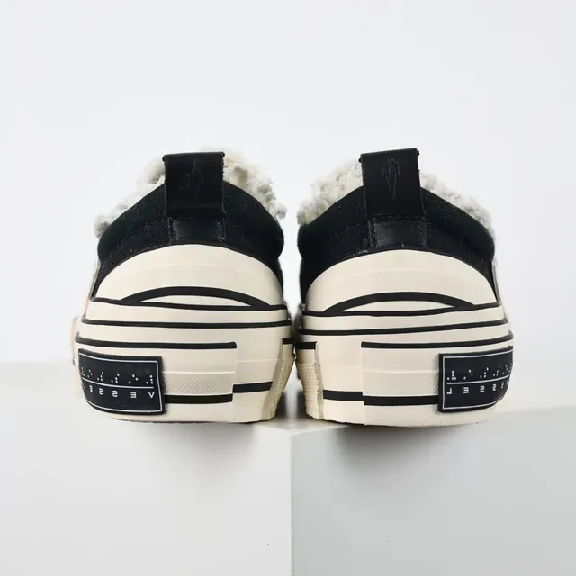 Black Beige Canvas Upper Frayed Raw-Edge Detailing Sneakers 8