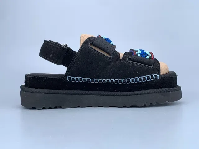 Black Blue Platform Sole Embroidered Strap Detail Casual Sandals 3