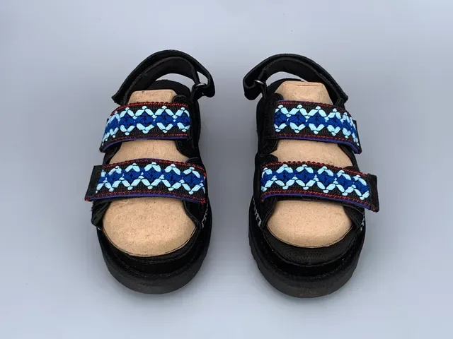 Black Blue Platform Sole Embroidered Strap Detail Casual Sandals 4