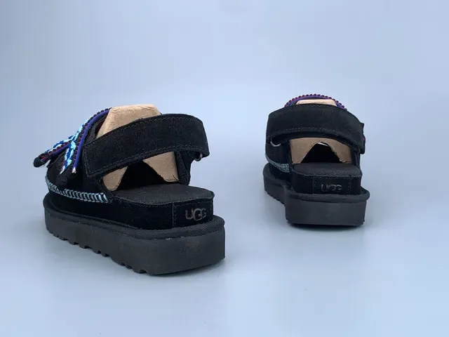 Black Blue Platform Sole Embroidered Strap Detail Casual Sandals 6